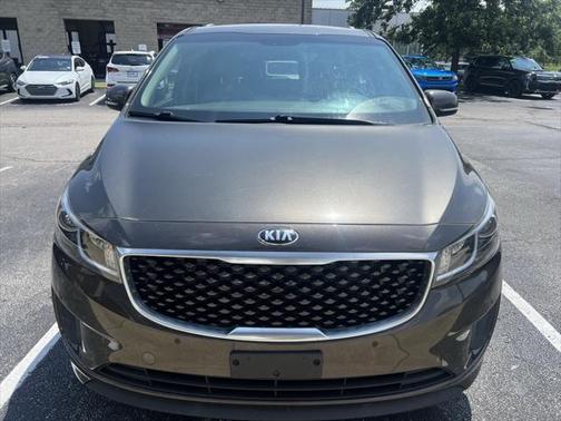 2017 Kia Sedona LX