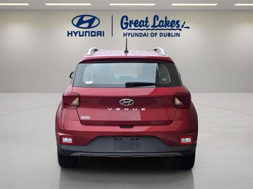 2024 Hyundai VENUE Limited