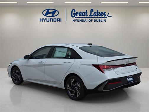 2025 Hyundai ELANTRA HEV SEL Sport