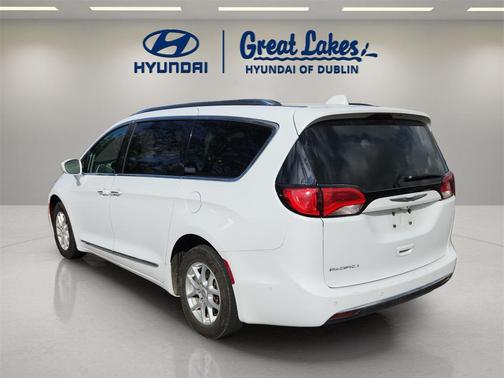2020 Chrysler Pacifica Touring L