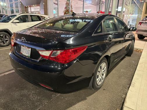 2012 Hyundai SONATA GLS