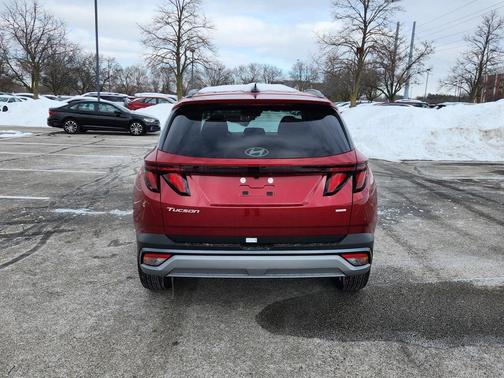 2026 Hyundai TUCSON SEL