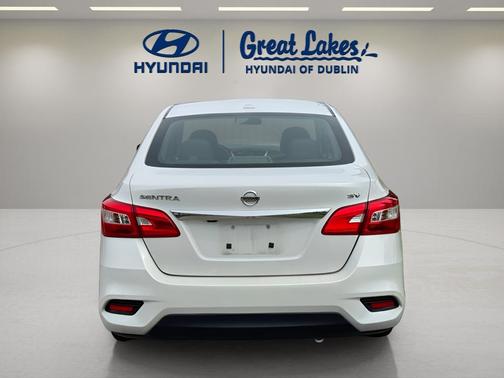 Aspen White Tricoat 2019 Nissan Sentra SV