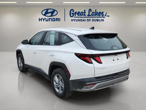 2025 Hyundai TUCSON SE