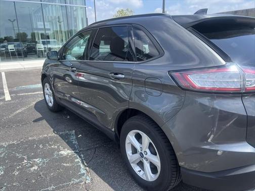 2015 Ford Edge SE