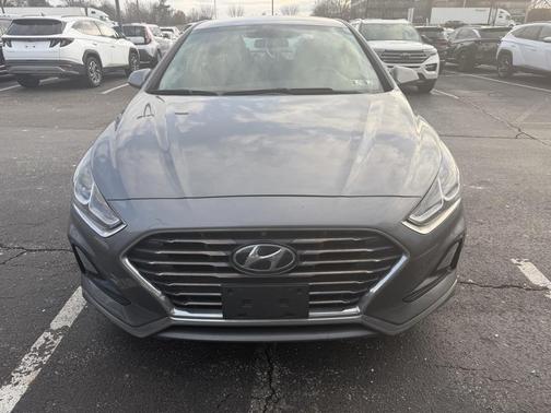2018 Hyundai SONATA SE