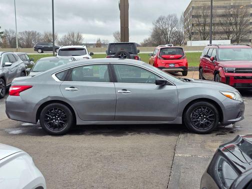 2016 Nissan Altima 2.5 S