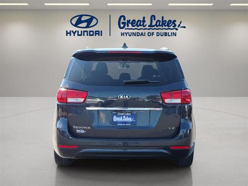 2016 Kia Sedona LX