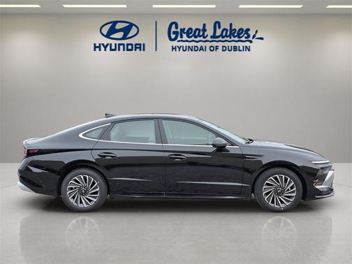 2026 Hyundai SONATA Hybrid SE