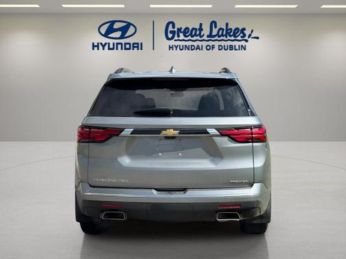 Sterling Gray Metallic 2023 Chevrolet Traverse Premier