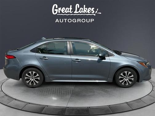 2022 Toyota Corolla Hybrid SE