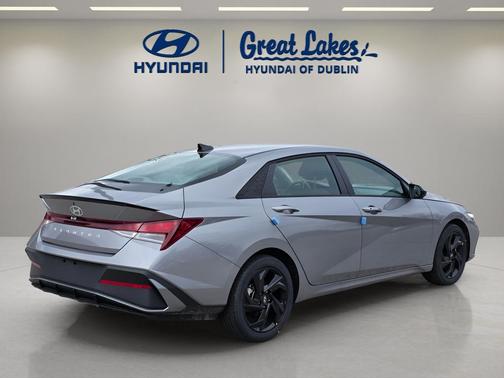 2026 Hyundai ELANTRA Sport