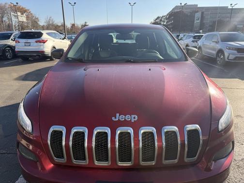 2015 Jeep Cherokee Sport