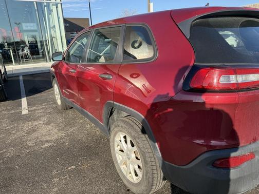 2015 Jeep Cherokee Sport
