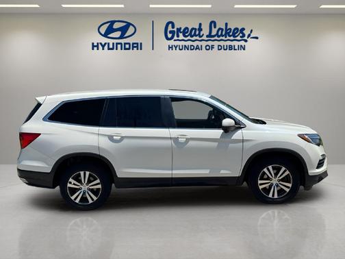 Diamond White Pearl 2018 Honda Pilot EX-L