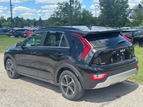 Aurora Black Pearl 2023 Kia Niro Plug-In Hybrid EX