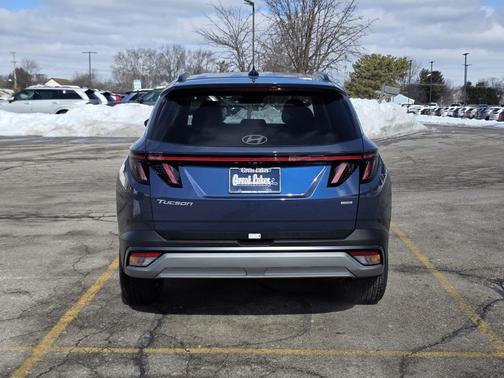 2026 Hyundai TUCSON SEL Premium