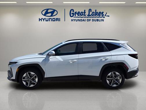 Serenity White Pearl 2025 Hyundai TUCSON SEL Convenience