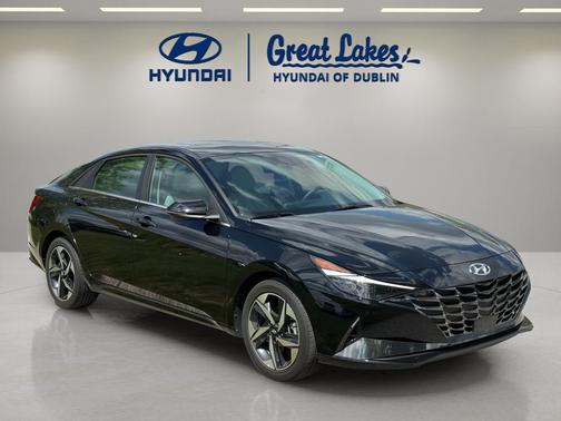 Onyx Black 2023 Hyundai ELANTRA Limited