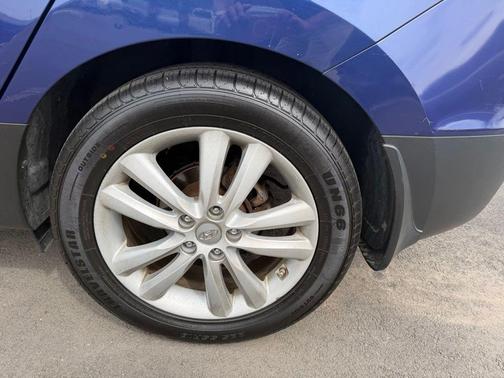 Iris Blue 2012 Hyundai TUCSON Limited