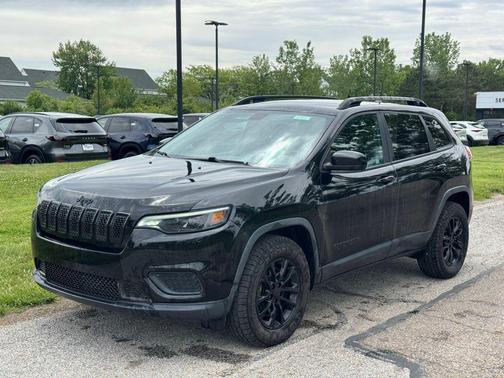Diamond Black Crystal Pearlcoat 2020 Jeep Cherokee Latitude