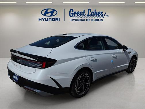 2026 Hyundai SONATA SEL