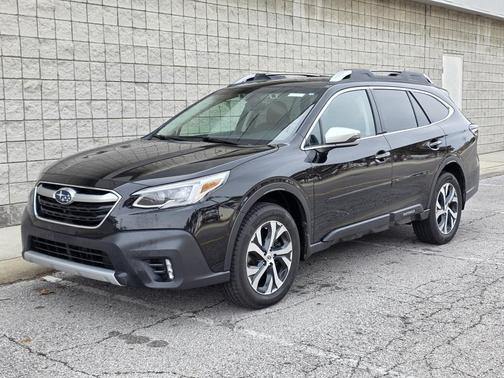 2022 Subaru Outback Touring XT