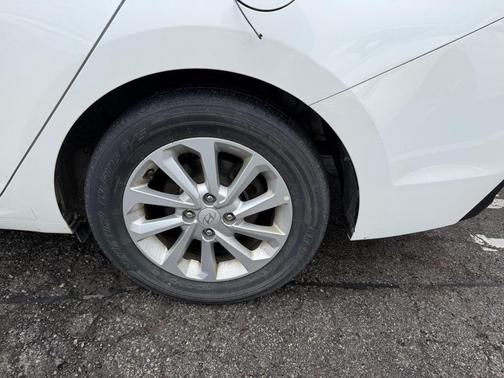 2018 Hyundai Accent SEL