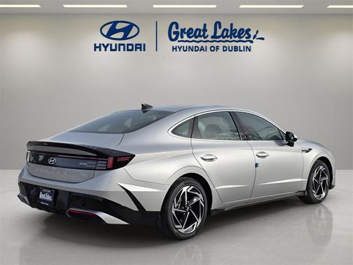 2026 Hyundai SONATA SEL