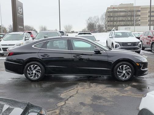 2021 Hyundai SONATA Blue