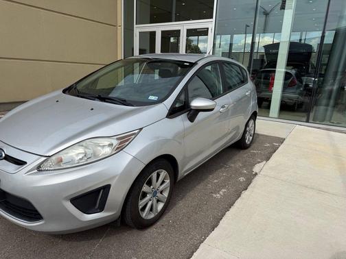 Ingot Silver 2012 Ford Fiesta SE