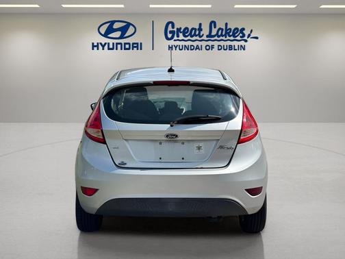 Ingot Silver 2012 Ford Fiesta SE