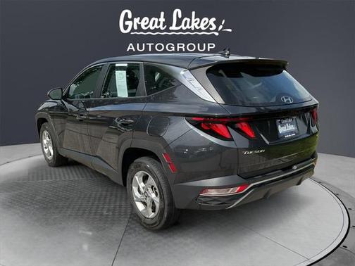 2022 Hyundai TUCSON SE
