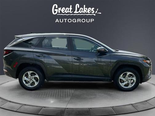 2022 Hyundai TUCSON SE