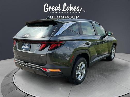 2022 Hyundai TUCSON SE