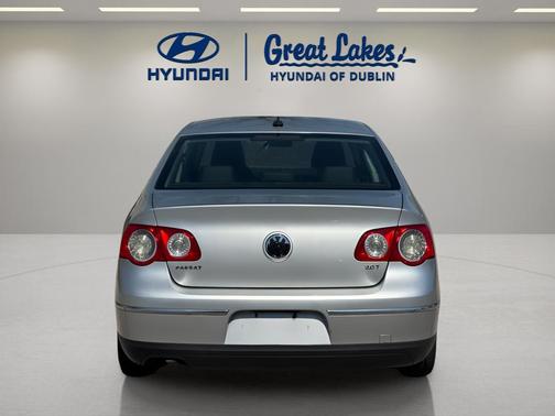 Reflex Silver Metallic 2009 Volkswagen Passat Komfort