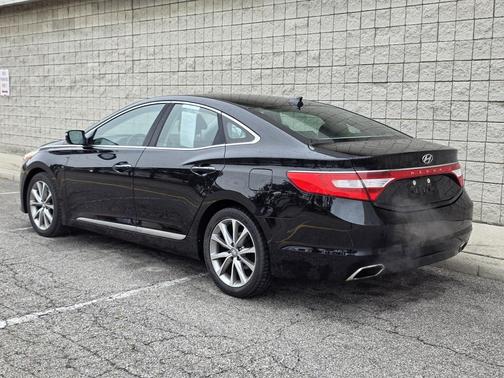 2016 Hyundai Azera Base