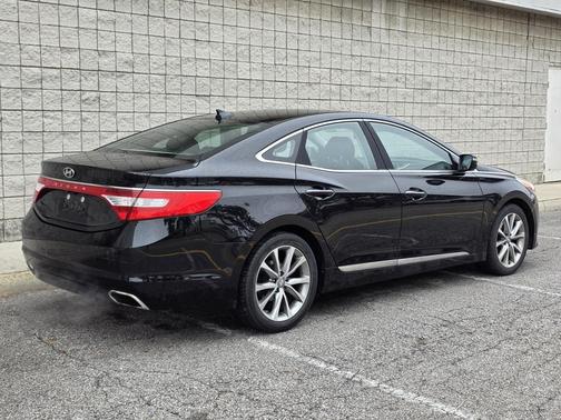 2016 Hyundai Azera Base