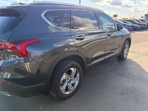 2023 Hyundai SANTA FE SEL 2.4