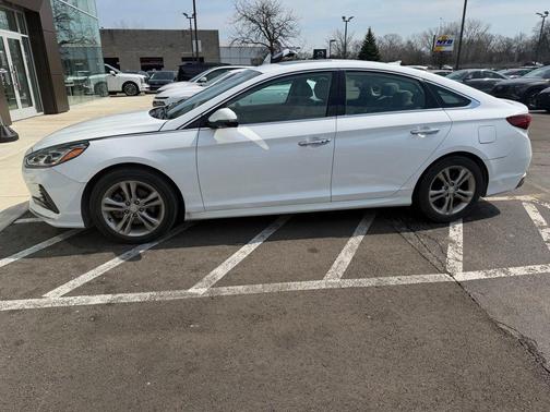 2018 Hyundai SONATA Limited