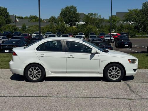 Wicked White 2011 Mitsubishi Lancer ES