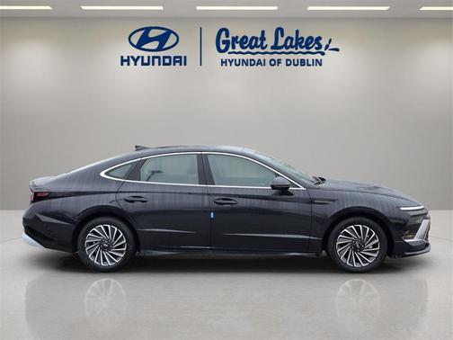 2026 Hyundai SONATA Hybrid SE