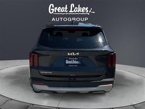 2025 Kia Sorento LX