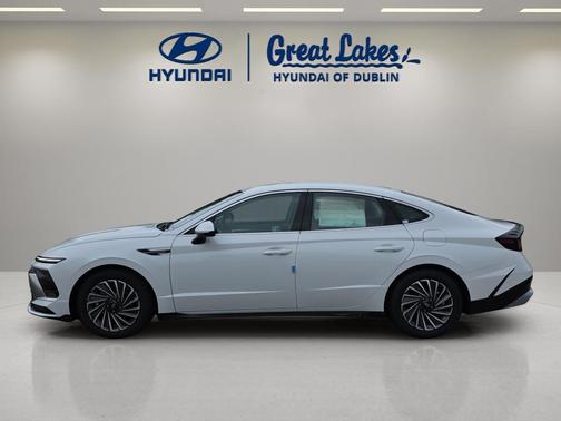 Serenity White 2025 Hyundai SONATA Hybrid SE