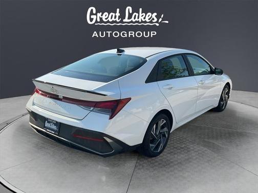 2025 Hyundai ELANTRA Sport