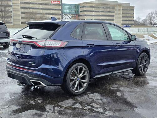 2016 Ford Edge Sport
