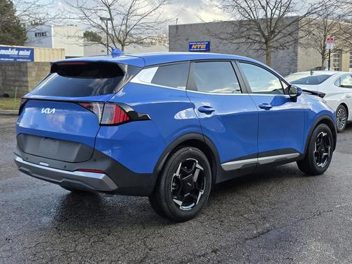 2026 Kia Sportage EX