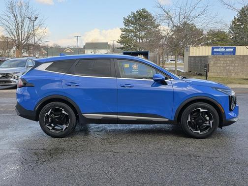 2026 Kia Sportage EX