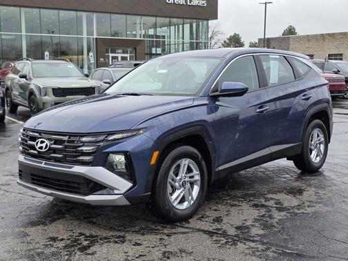2025 Hyundai TUCSON SE