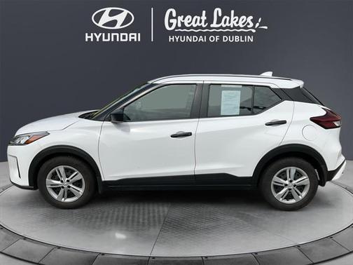 2023 Nissan Kicks S